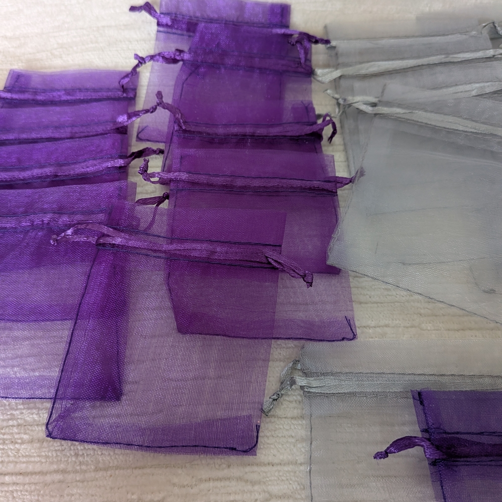 20 Count Bundle Of Purple(10-2.75"x3.5") and Silver(10-3"x4") Organza Gift Bags - Picture 3 of 8